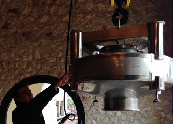Visita_Celler_Jauma_Codorniu_ovni_en_alto
